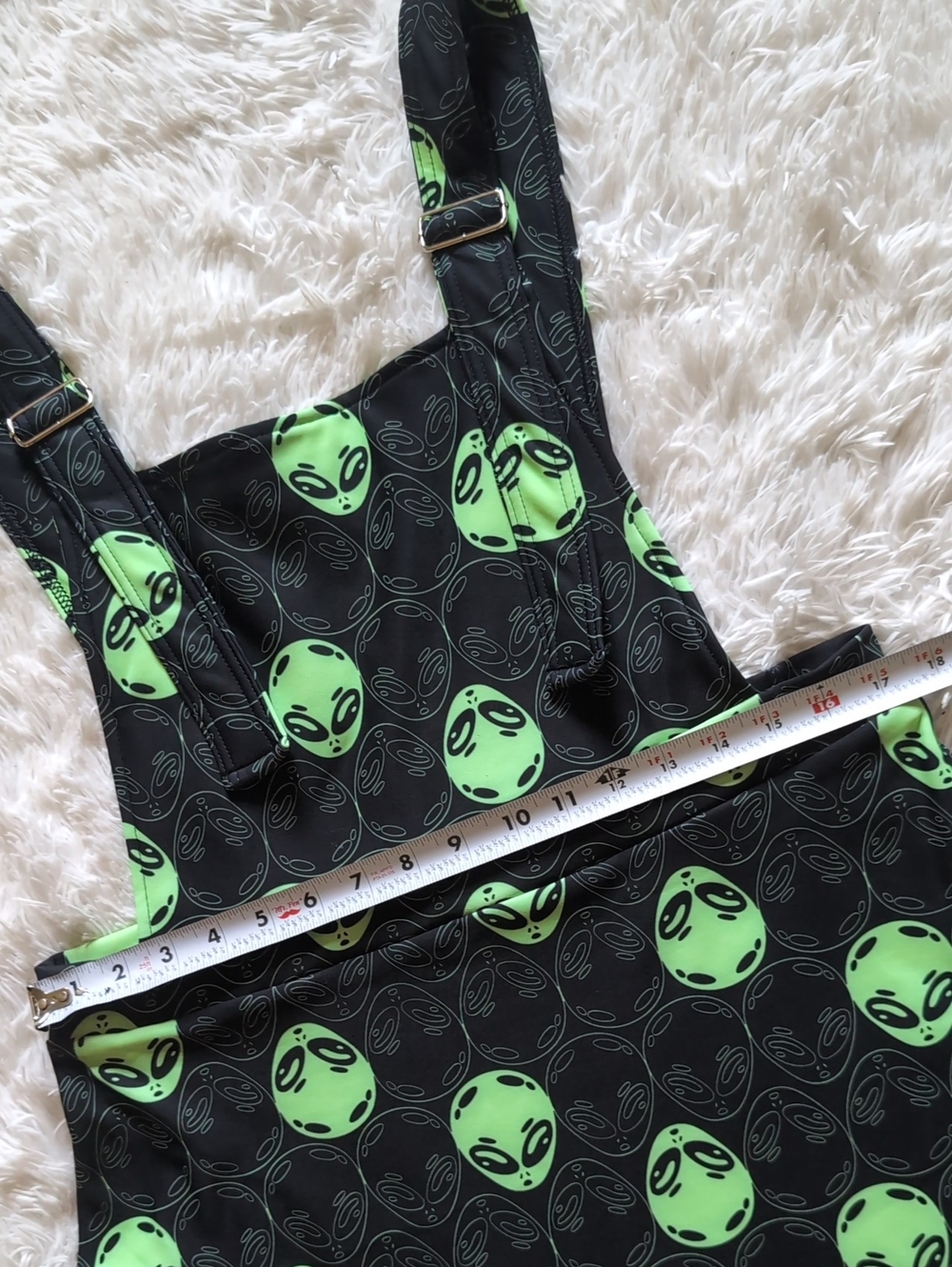 Blackmilk Little Green Men A Line Alien Apron Punk Pinafore Overall Dress XL - Picture 8 of 9